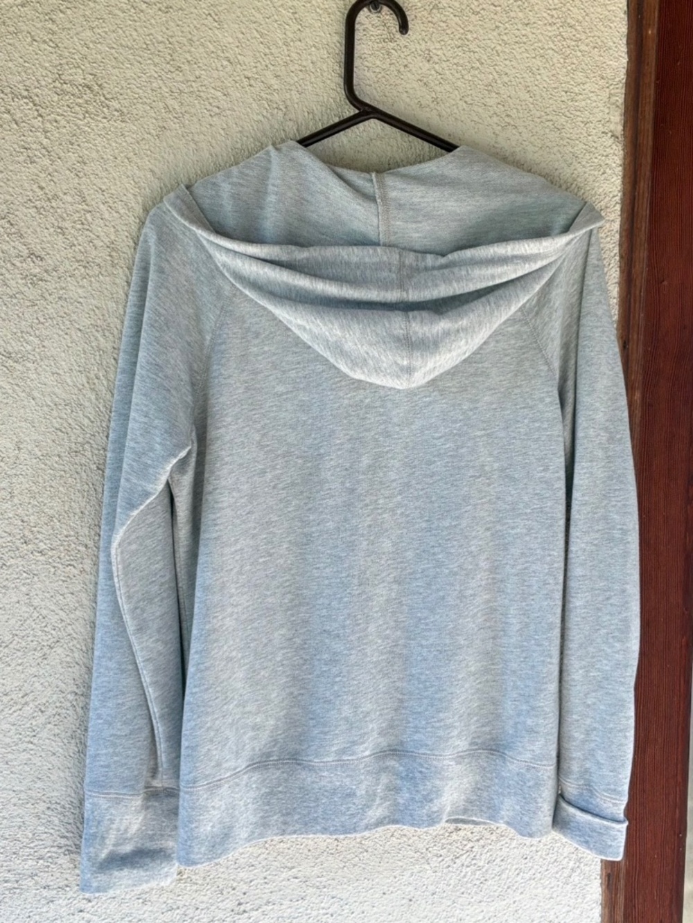 HOODIE - Picture 2 of 3